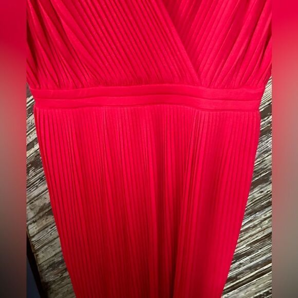 Tracy Reese pleated surplice midi dress - Picture 10 of 10